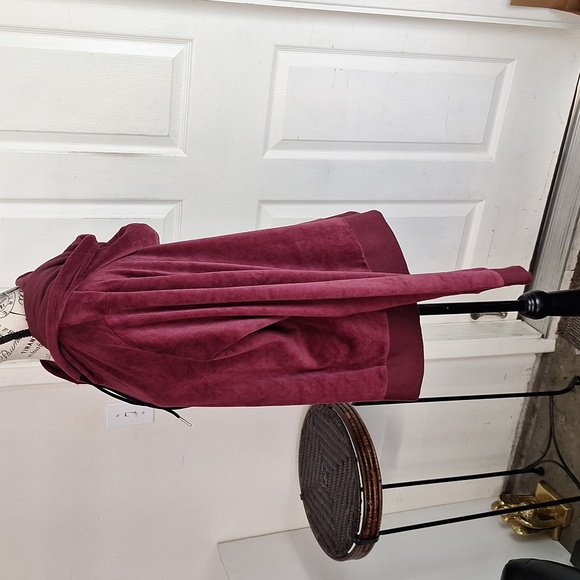 Threads 4 Thought Pullover Hoodie Women  XL sweater New red Burgundy organic - Picture 2 of 8